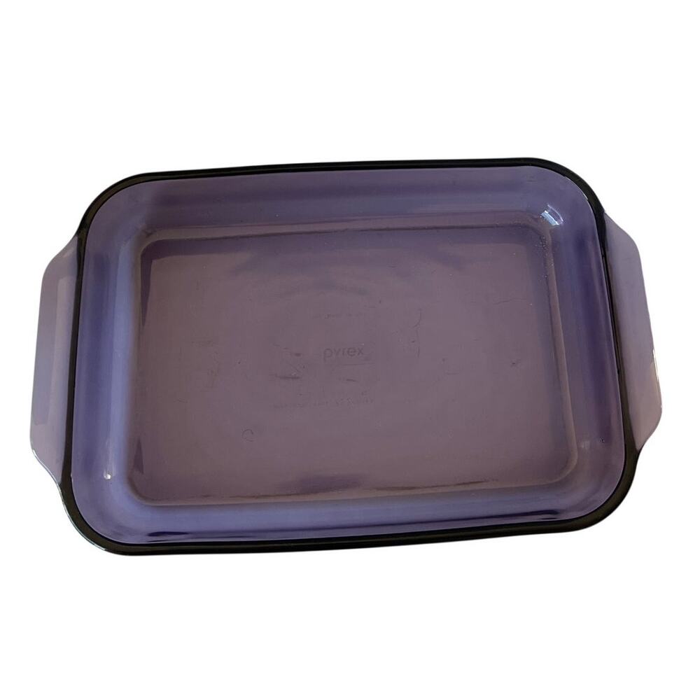 Vintage Pyrex Amethyst Purple Glass Rectangular Baking Dish with Handles